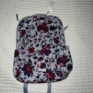 Vera Bradley 3 pocket backpack!